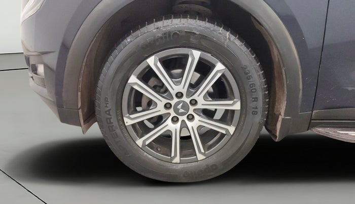 2022 Mahindra XUV700 AX 7 LUXURY P AT 7 STR, Petrol, Automatic, 17,184 km, Left Rear Wheel