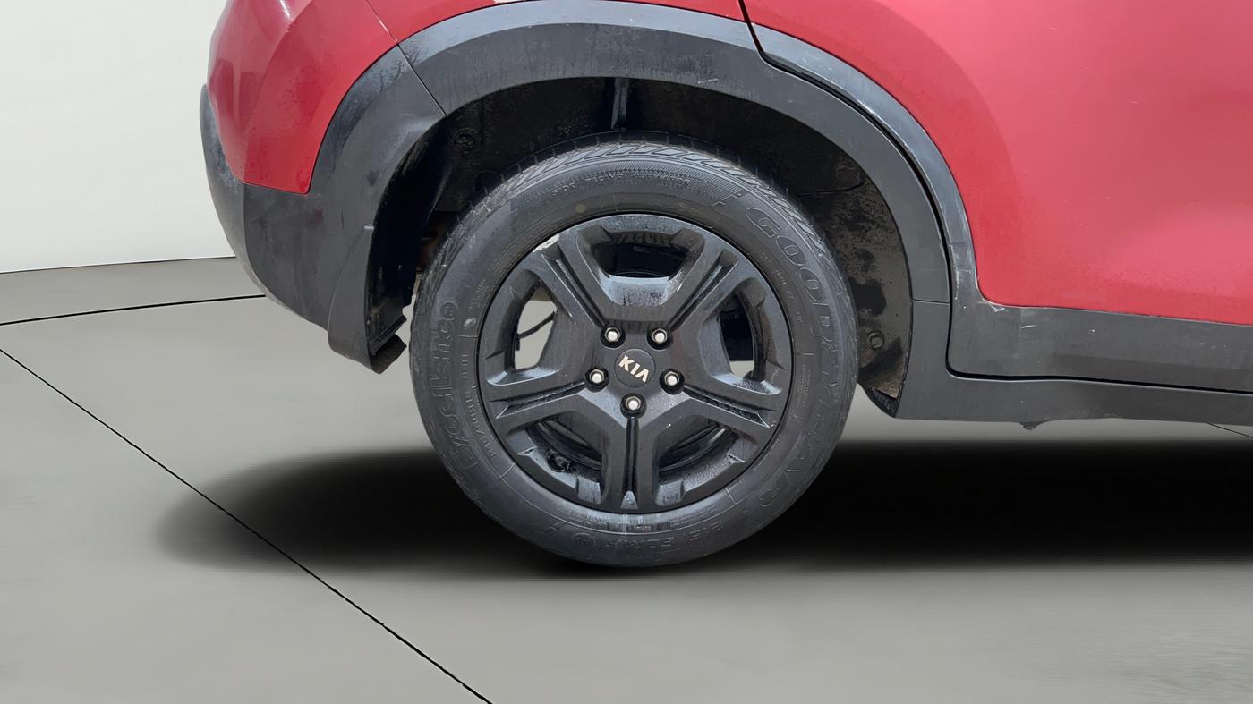 2020 KIA SONET HTK PLUS 1.5, Diesel, Manual, 84,886 km, Right Rear Wheel