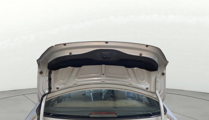 2016 Hyundai Verna 1.4 VTVT, Petrol, Manual, 1,23,771 km, Boot Door Open