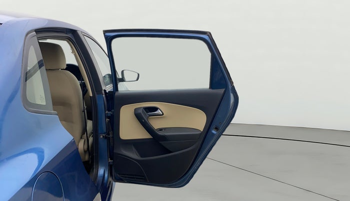 2016 Volkswagen Ameo HIGHLINE DSG 1.5 DIESEL , Diesel, Automatic, 1,01,403 km, RHS Rear Door