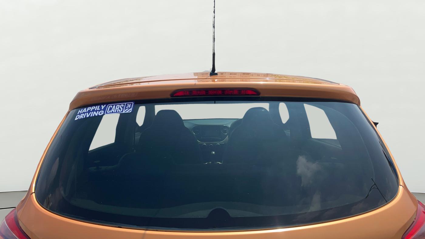2016 Hyundai Grand i10 MAGNA AT 1.2 KAPPA VTVT, Petrol, Automatic, 89,252 km, Rear Windshield