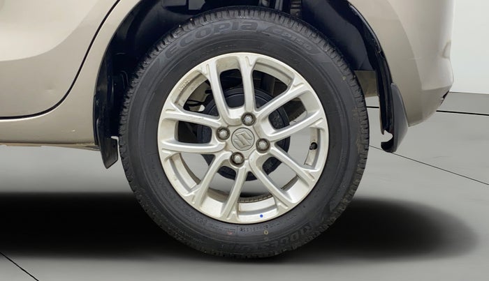 2023 Maruti Swift ZXI, Petrol, Manual, 12,253 km, Left Rear Wheel