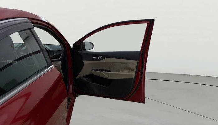 2019 Hyundai Verna 1.6 VTVT SX + AT, Petrol, Automatic, 62,731 km, RHS Front Door