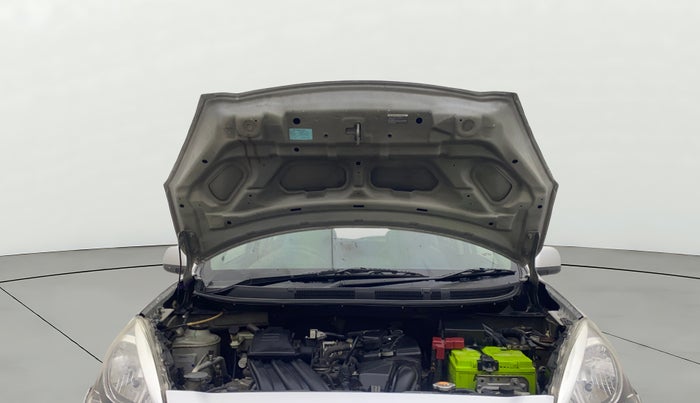 2016 Nissan Micra XV CVT, Petrol, Automatic, 74,157 km, Open Bonet