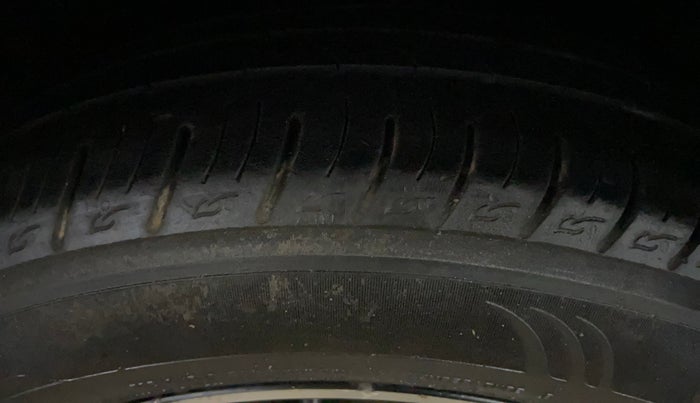 2022 MG ASTOR SHARP 1.5 CVT, Petrol, Automatic, 65,670 km, Left Front Wheel