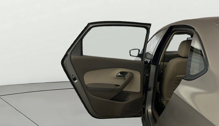 2014 Skoda Rapid AMBITION 1.6 MPI MT PLUS, Petrol, Manual, 61,039 km, LHS Rear Door