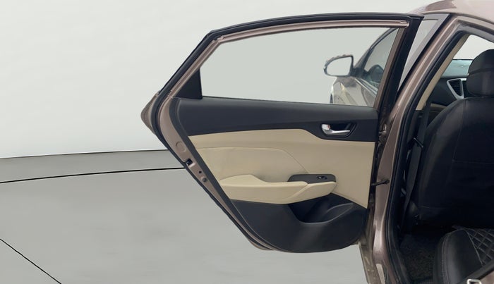 2018 Hyundai Verna 1.6 EX VTVT AT, Petrol, Automatic, 74,022 km, LHS Rear Door