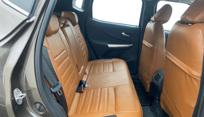 2024 Nissan MAGNITE XV Premium AMT, Petrol, Automatic, 18,038 km, Right Side Rear Door Cabin