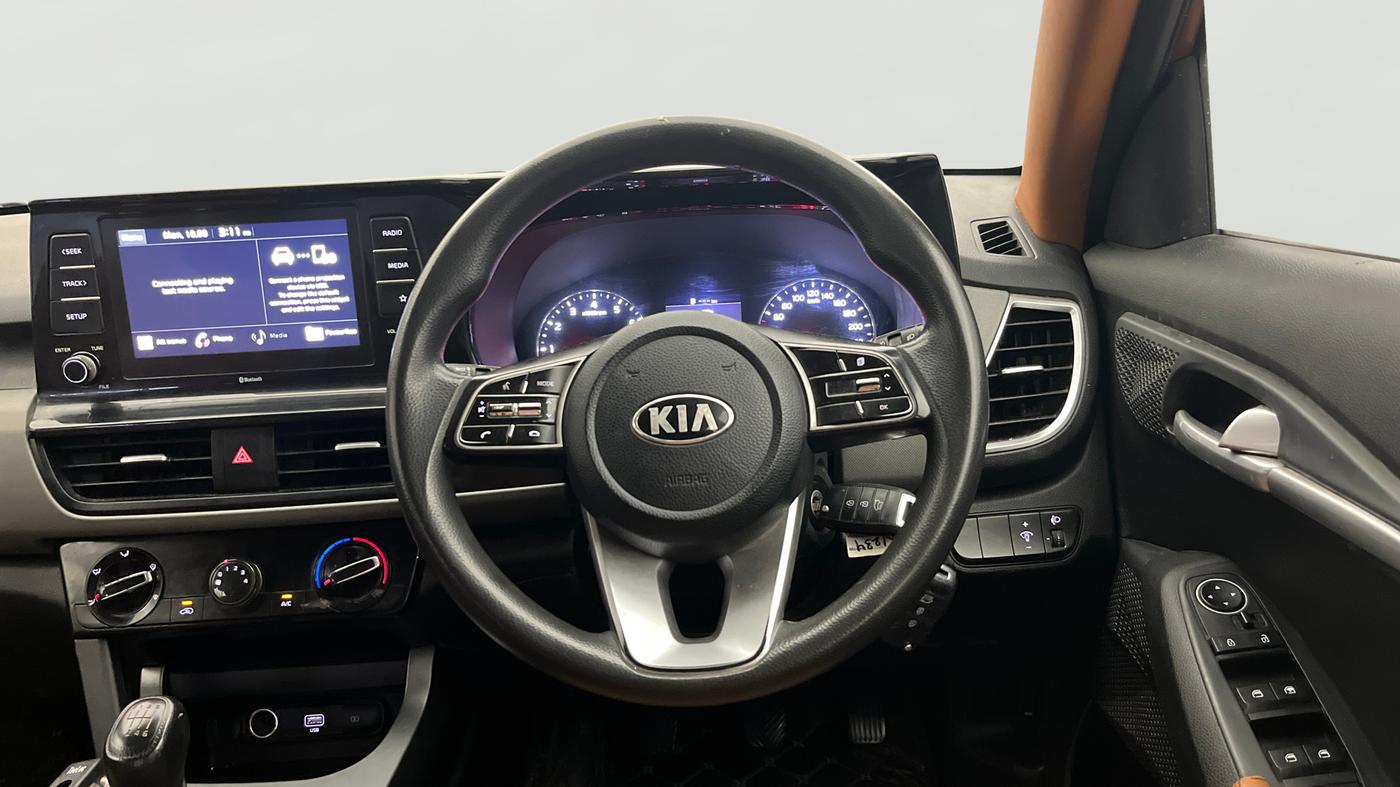 2020 KIA SELTOS HTK 1.5 PETROL, Petrol, Manual, 56,068 km, Steering Wheel Close Up