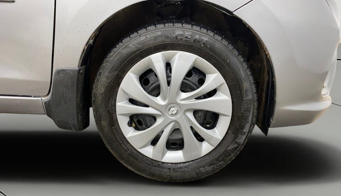 2020 Maruti Celerio ZXI, Petrol, Manual, 1,02,436 km, Right Front Wheel