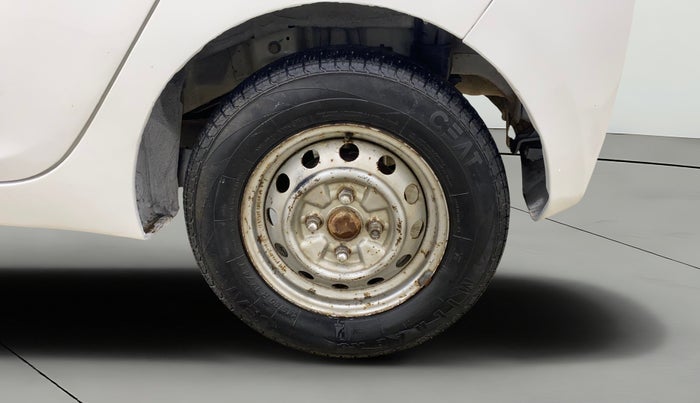 2015 Hyundai Eon ERA +, Petrol, Manual, 1,18,616 km, Left Rear Wheel