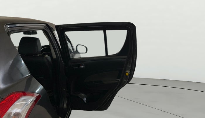 2015 Maruti Swift VXI, Petrol, Manual, 30,231 km, RHS Rear Door