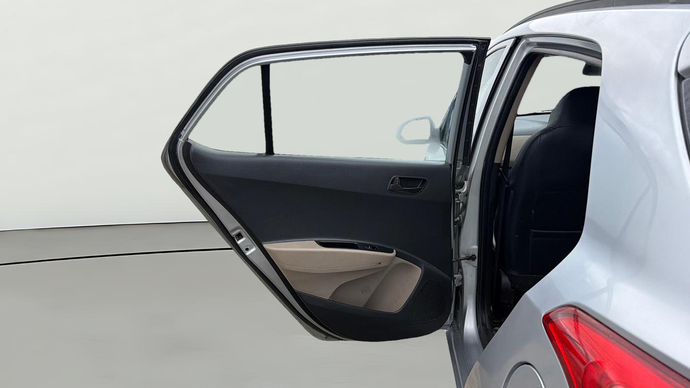 2018 Hyundai Grand i10 MAGNA AT 1.2 KAPPA VTVT, Petrol, Automatic, 56,890 km, LHS Rear Door