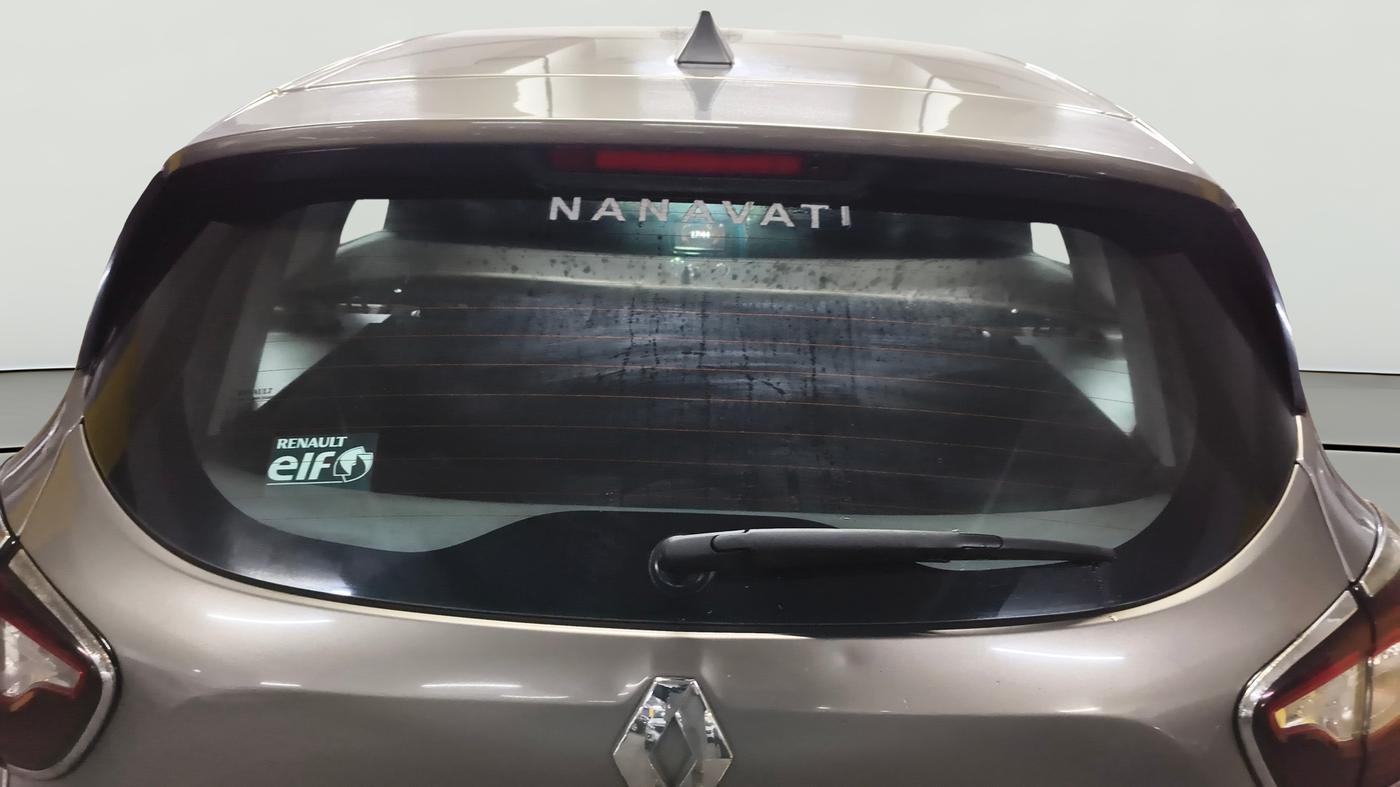2017 Renault Captur RXT DIESEL, Diesel, Manual, 1,27,290 km, Rear Windshield