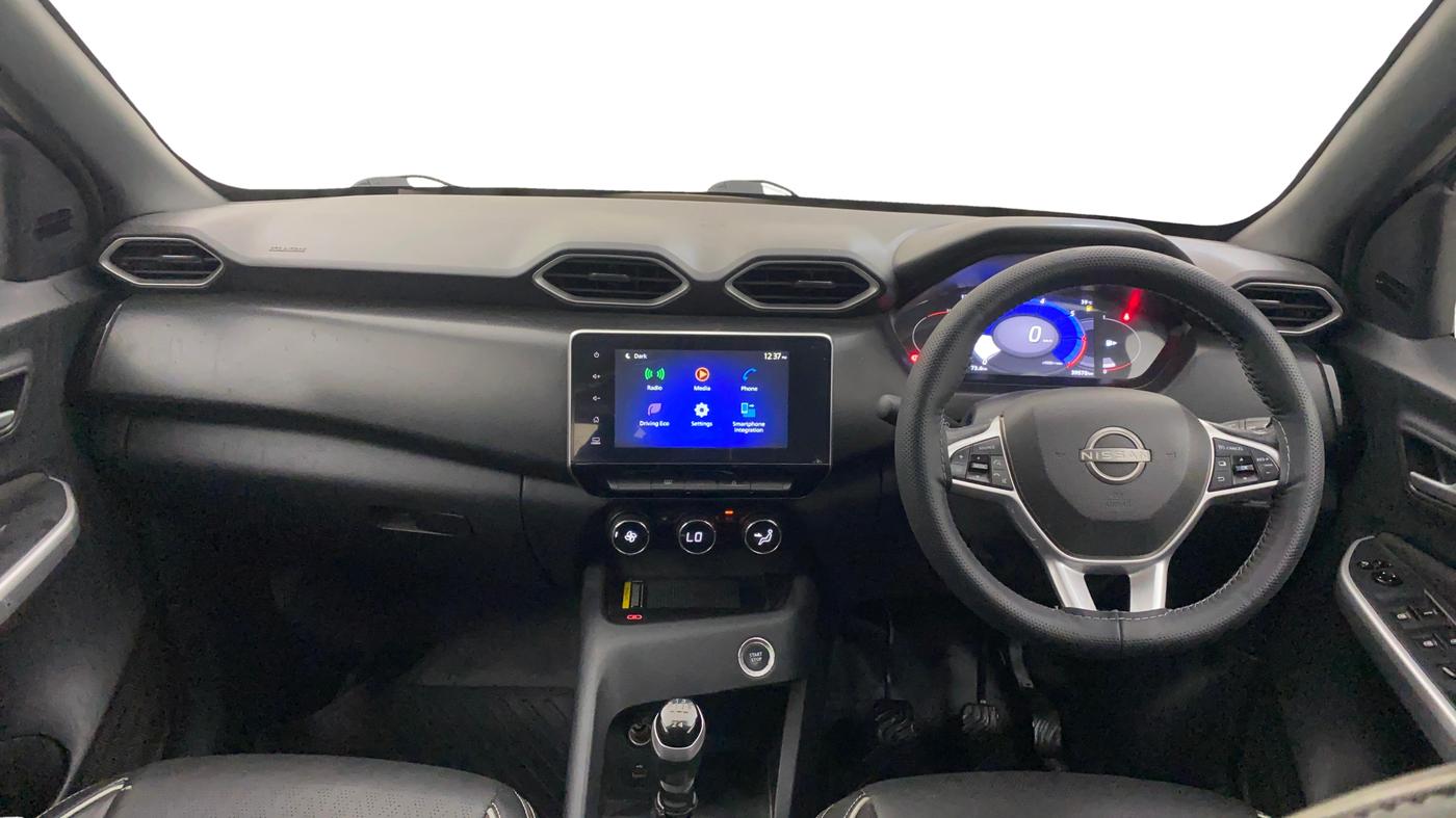 2021 Nissan MAGNITE XV PREMIUM, CNG, Manual, 39,567 km, Dashboard