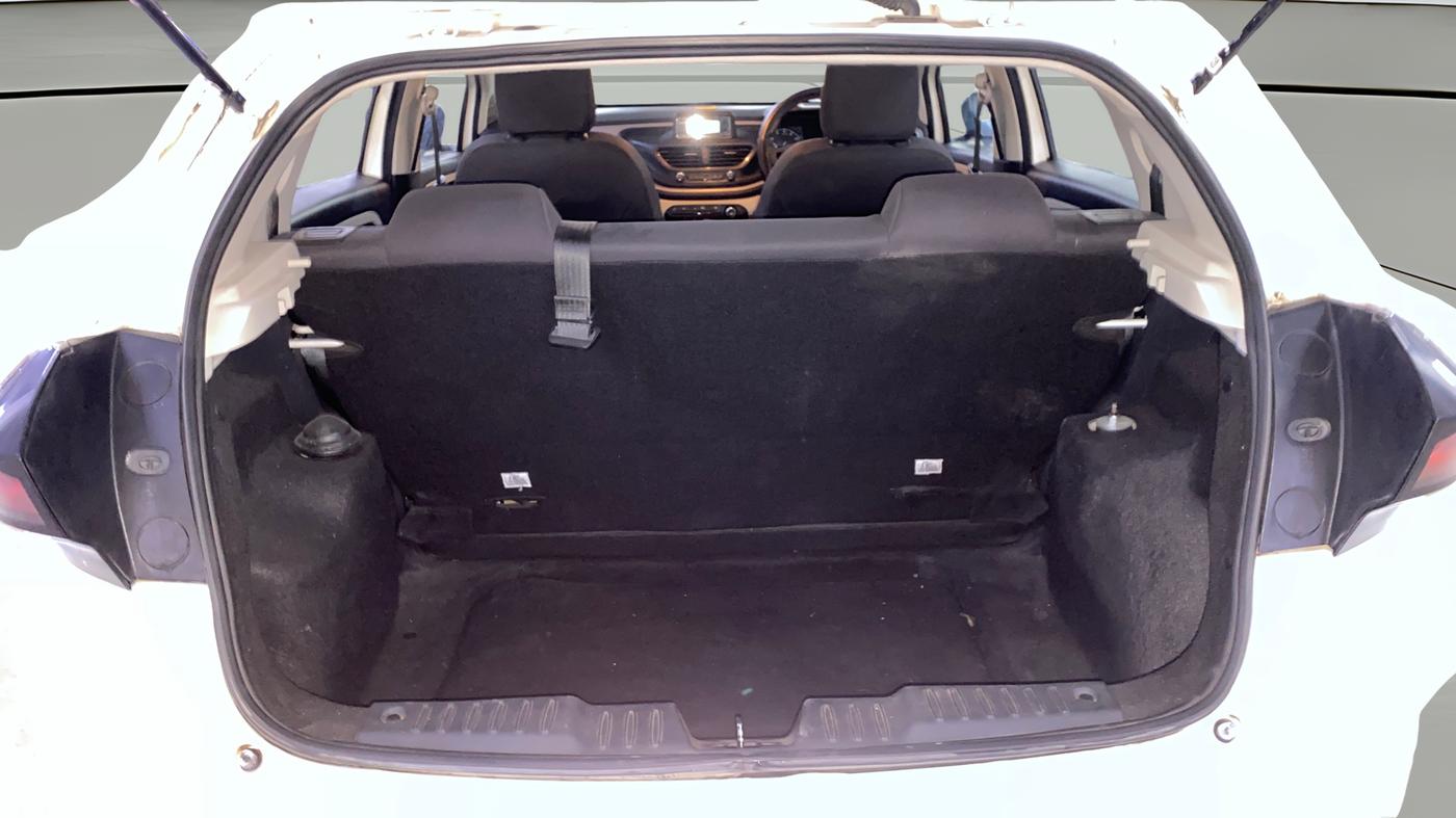 2022 Tata ALTROZ XE PLUS DIESEL, Diesel, Manual, 48,834 km, Boot Open Zoomed View