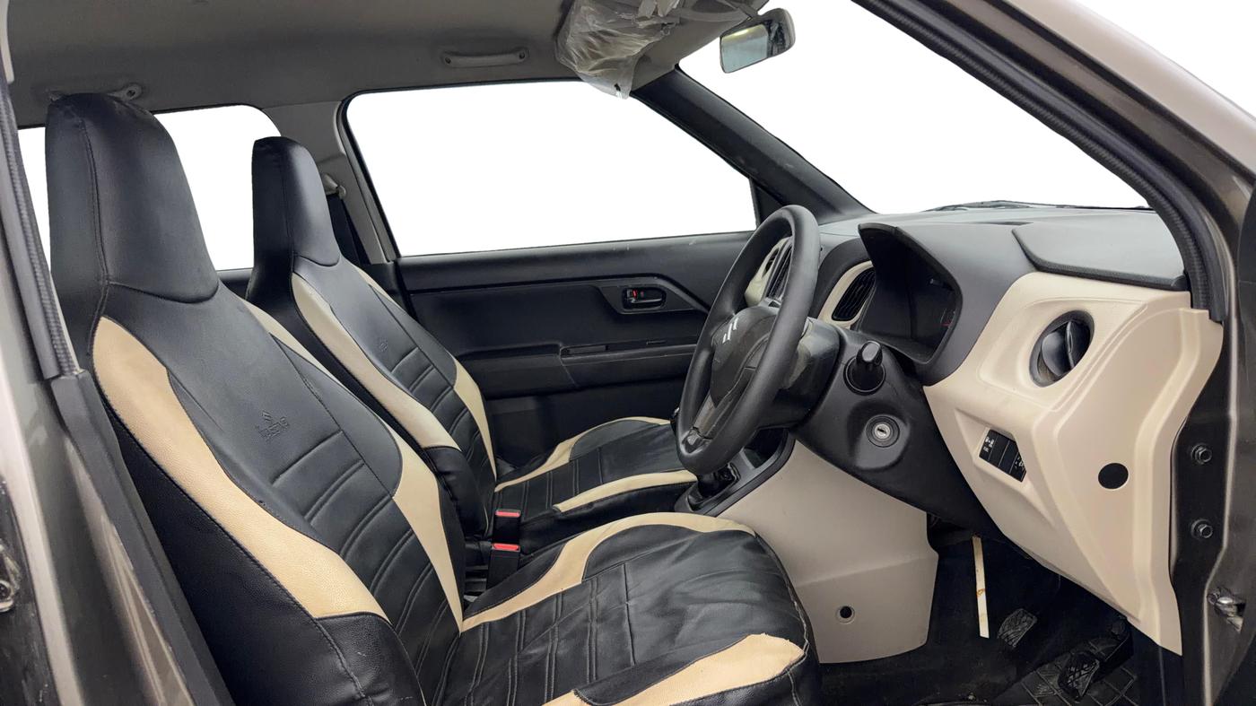 2021 Maruti New Wagon-R LXI CNG 1.0, CNG, Manual, 74,376 km, Right Side Front Door Cabin
