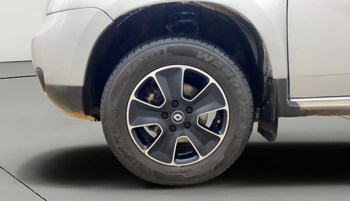 2016 Renault Duster 110 PS RXZ 4X2 AMT DIESEL, Diesel, Automatic, 49,229 km, Left Front Wheel