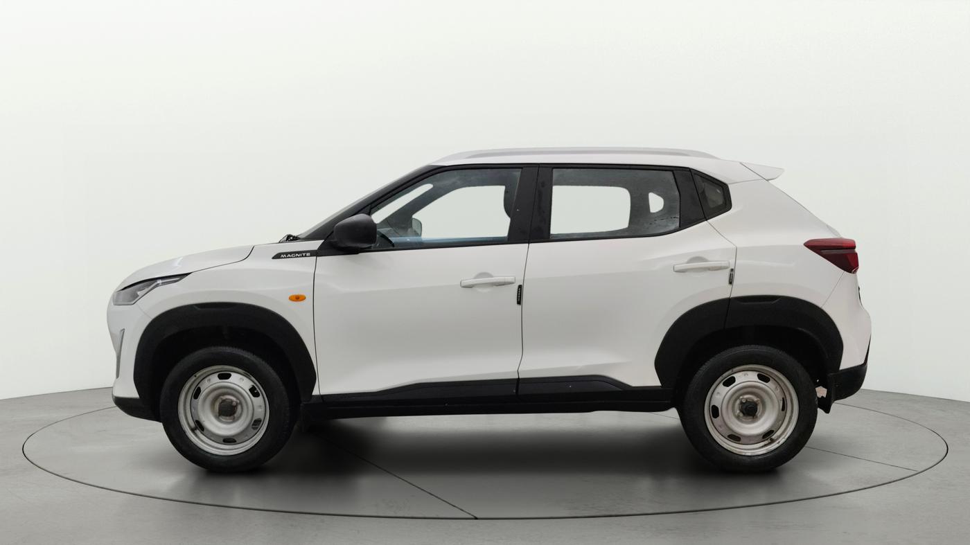 2023 Nissan MAGNITE XE, Petrol, Manual, 46,553 km, Left Side