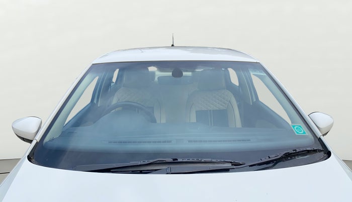 2018 Volkswagen Ameo HIGHLINE PLUS 1.0L 16 ALLOY, Petrol, Manual, 34,206 km, Front Windshield