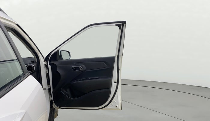 2025 Hyundai EXTER SX 1.2 MT Hy-CNG Duo , CNG, Manual, 28,958 km, RHS Front Door