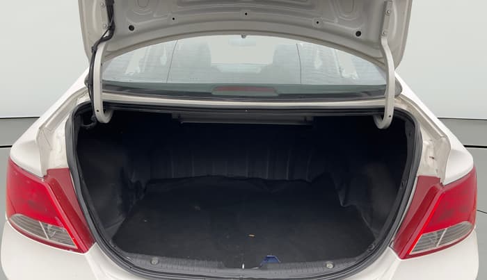2016 Hyundai Verna 1.6 CRDI SX, Diesel, Manual, 27,271 km, Boot Open Zoomed View