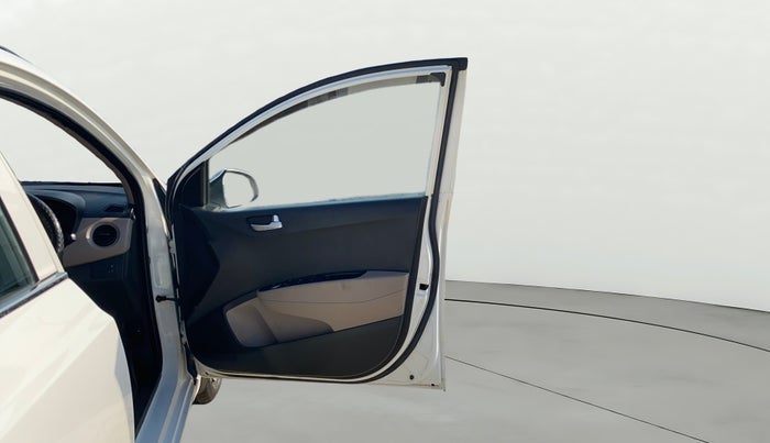 2016 Hyundai Grand i10 SPORTZ 1.2 KAPPA VTVT, Petrol, Manual, 88,659 km, RHS Front Door