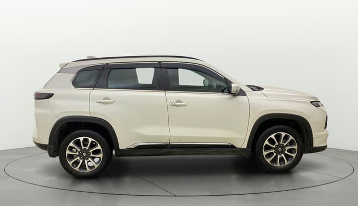 2023 Maruti Grand Vitara ALPHA SMART HYBRID AT, Petrol, Automatic, 14,791 km, Right Side View