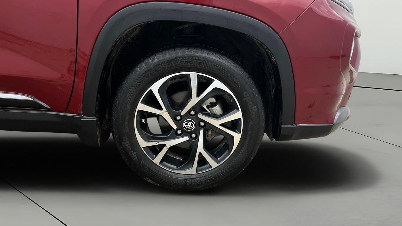 2023 Toyota URBAN CRUISER HYRYDER V HYBRID, Hybrid, Automatic, 69,429 km, Right Front Wheel