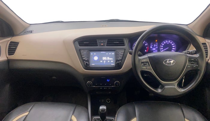 2017 Hyundai Elite i20 ASTA 1.2, Petrol, Manual, 1,06,073 km, Dashboard