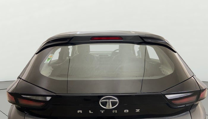 2021 Tata ALTROZ XE PETROL, Petrol, Manual, 26,607 km, Rear Windshield