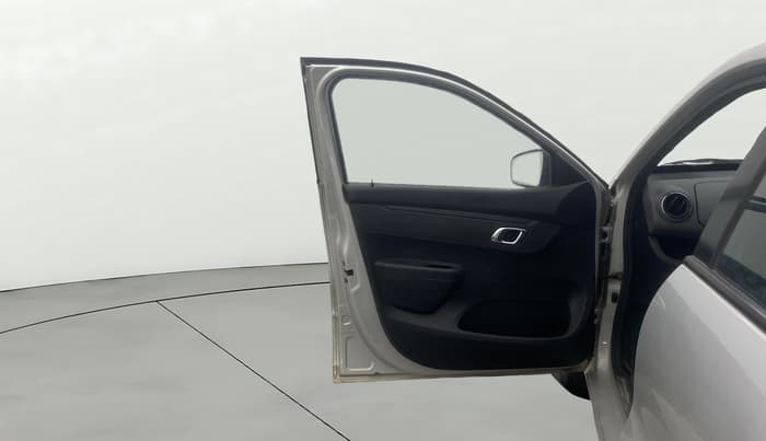 2018 Renault Kwid RXT 1.0 AMT (O), Petrol, Automatic, 46,582 km, LHS Front Door