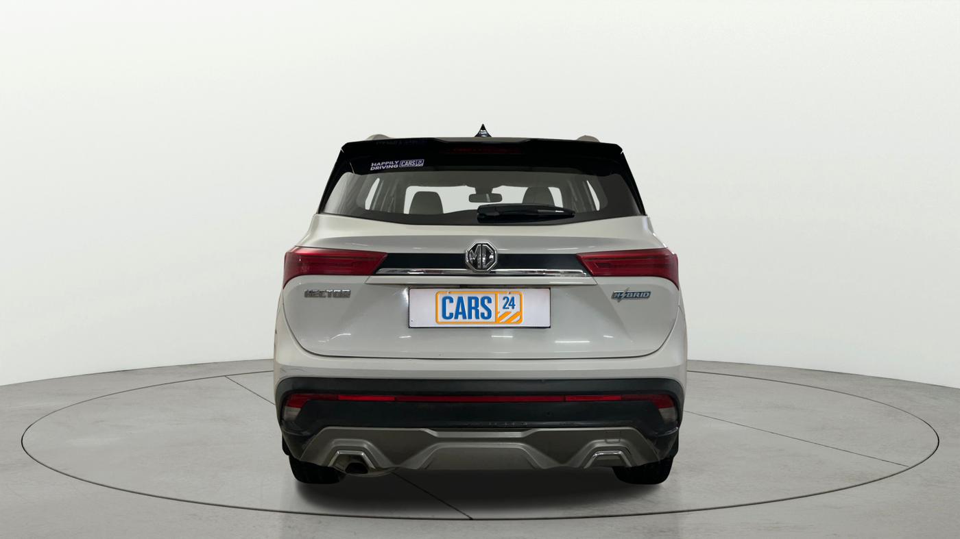 2021 MG HECTOR SHARP HYBRID 1.5 PETROL DUAL TONE, Petrol, Manual, 43,653 km, Back/Rear