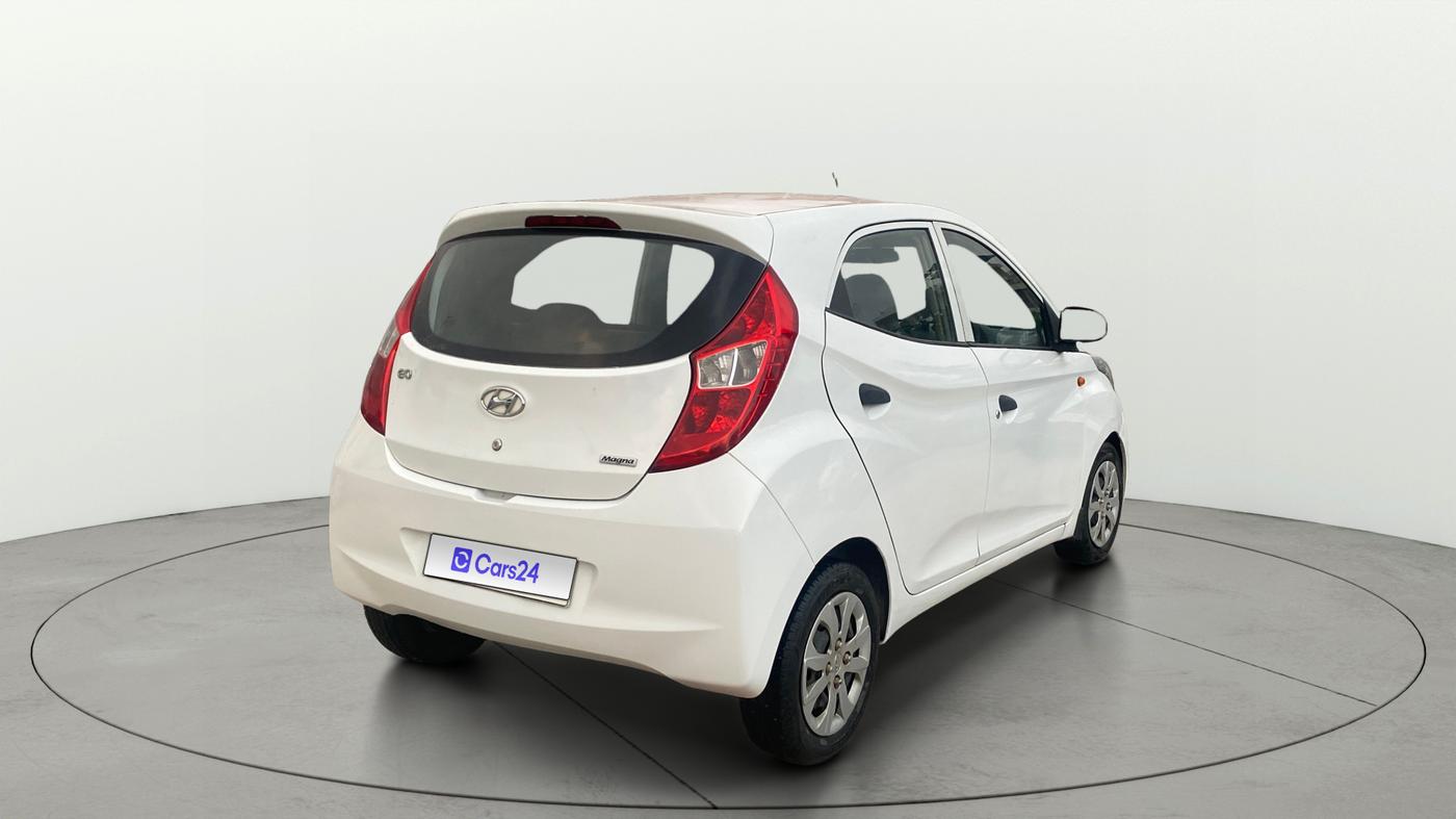 2015 Hyundai Eon MAGNA +, Petrol, Manual, 48,496 km, Right Back Diagonal