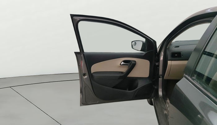 2013 Volkswagen Polo COMFORTLINE 1.2L PETROL, Petrol, Manual, 66,817 km, LHS Front Door