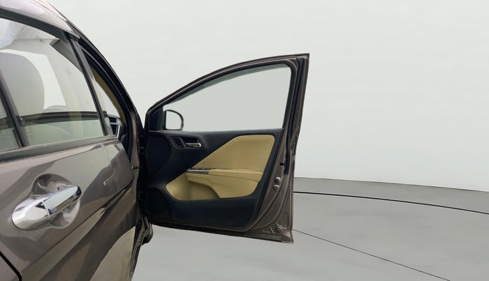 2016 Honda City 1.5L I-VTEC VX CVT, Petrol, Automatic, 1,29,335 km, RHS Front Door