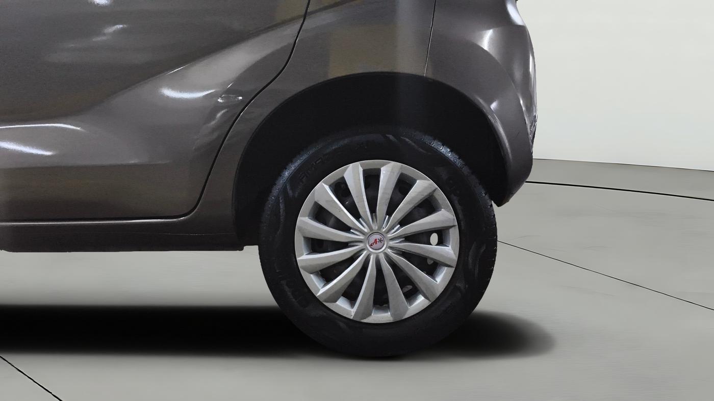 2020 Datsun Redi Go T(O) 1.0 AMT, Petrol, Automatic, 29,502 km, Left Rear Wheel