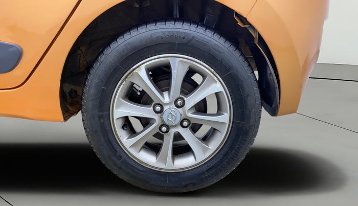 2016 Hyundai Grand i10 ASTA 1.2 KAPPA VTVT, Petrol, Manual, 94,915 km, Left Rear Wheel