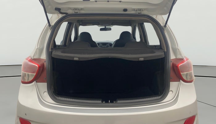 2016 Hyundai Grand i10 SPORTZ 1.2 KAPPA VTVT, Petrol, Manual, 77,525 km, Boot Open Zoomed View