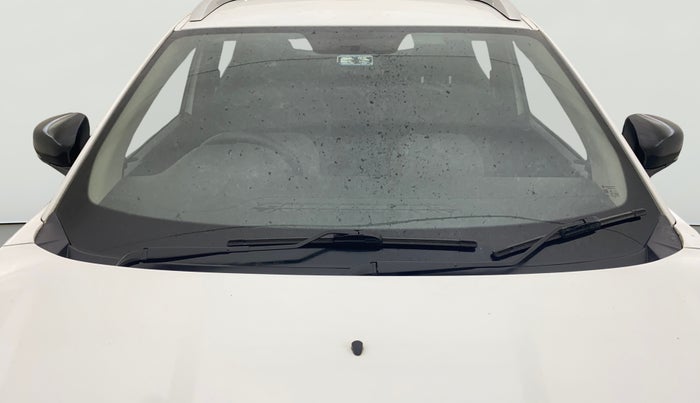 2022 Renault Kiger RXE MT, Petrol, Manual, 39,361 km, Front Windshield