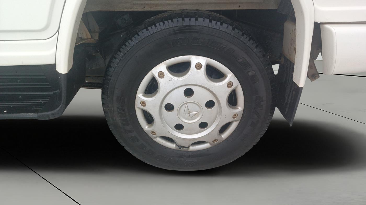 2021 Mahindra Bolero B6 (O), Diesel, Manual, 34,805 km, Left Rear Wheel