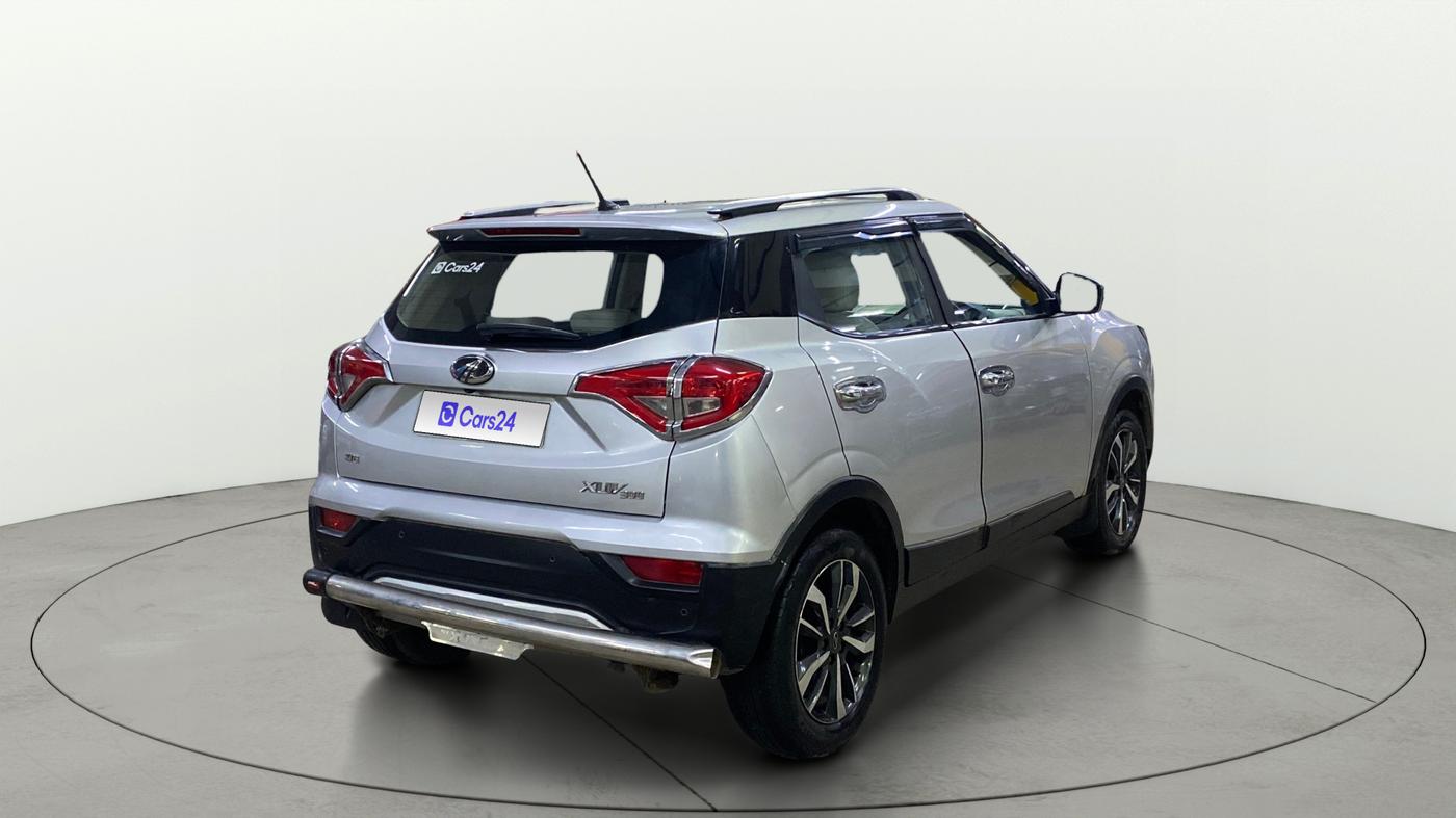 2019 Mahindra XUV300 W8 (O) 1.2 PETROL, Petrol, Manual, 80,379 km, Right Back Diagonal