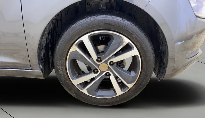 2022 Tata ALTROZ XZ PLUS PETROL, Petrol, Manual, 70,104 km, Right Front Wheel