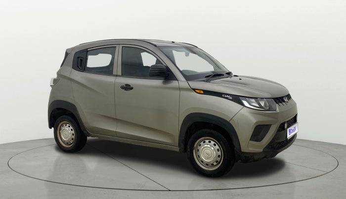 2018 Mahindra KUV 100 NXT K2 P 6 STR, Petrol, Manual, 27,851 km, Right Front Diagonal