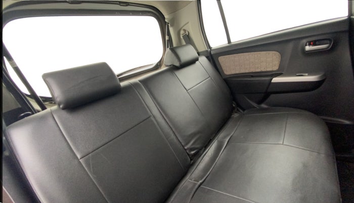 2016 Maruti Wagon R 1.0 VXI, Petrol, Manual, 41,971 km, Right Side Rear Door Cabin