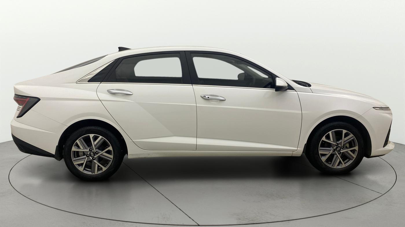 2023 Hyundai Verna SX (O)1.5 VTVT, Petrol, Manual, 24,791 km, Right Side View