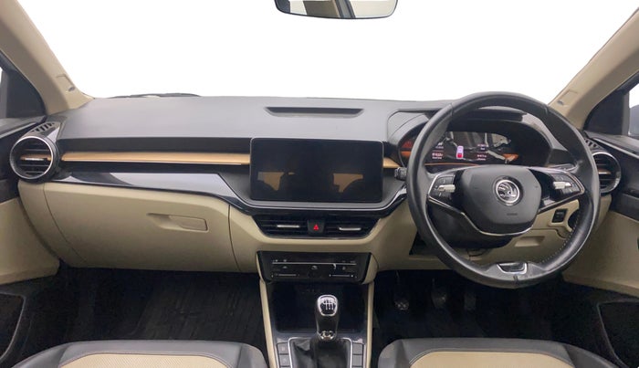 2022 Skoda SLAVIA STYLE 1.0L TSI MT, Petrol, Manual, 51,318 km, Dashboard