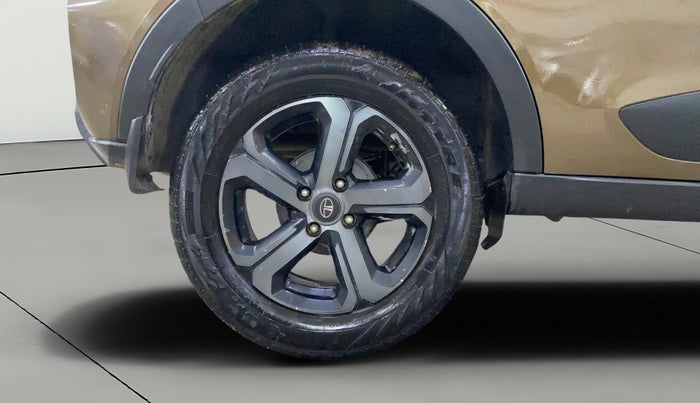 2023 Tata NEXON XZ PLUS (PREMIUM) DIESEL JET, Diesel, Manual, 71,252 km, Right Rear Wheel