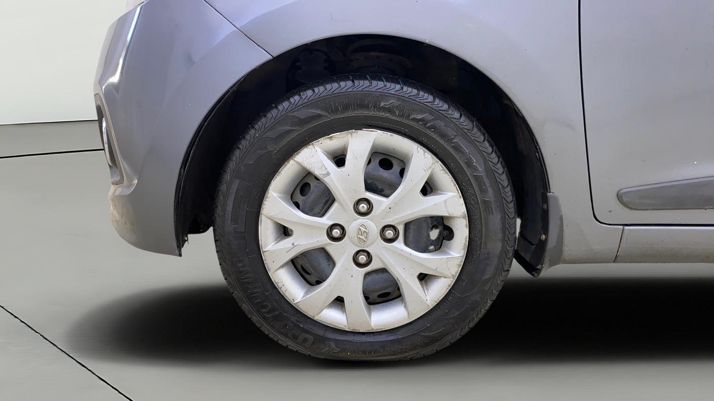 2013 Hyundai Grand i10 MAGNA 1.2 KAPPA VTVT, Petrol, Manual, 87,330 km, Left Front Wheel