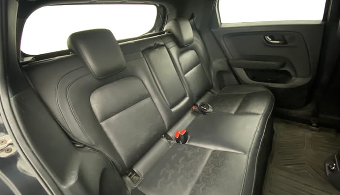 2021 Tata ALTROZ XZ PLUS PETROL DARK EDITION, Petrol, Manual, 40,272 km, Right Side Rear Door Cabin